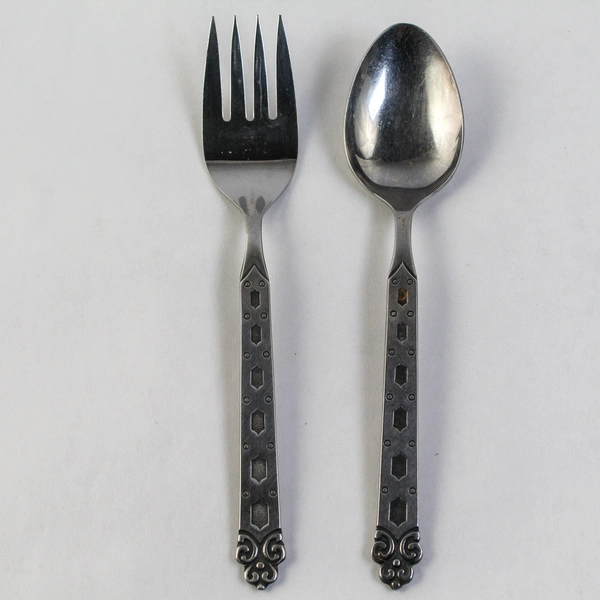 Oneida Northland San Francisco Set of 2 Stainless Serving Flatware Glossy