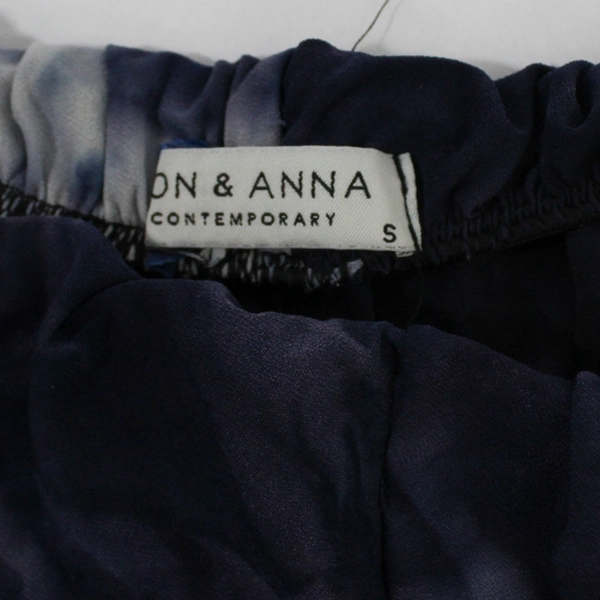 Lot of 2 Women's Casual Pants Leggings Size S Black & Tie-Dye Pre-Owned