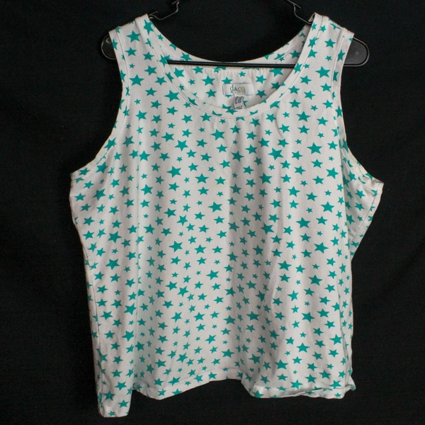 D&Co Active Women's Plus Size 1X Star Print Tank Top - Pre-Owned, Unique Stain