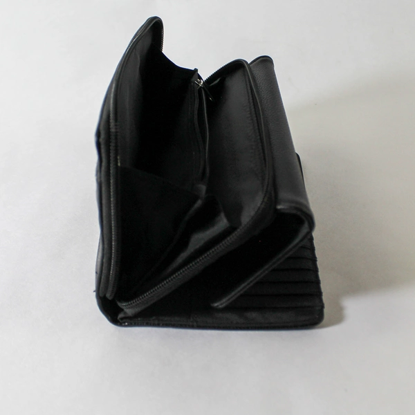 Vintage The Bradford Exchange Wallet My Cat Leaves Paw Prints On My Heart Black