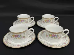 Set of 4 Farberware Bellini Floral Pattern Flat Bottom Cups And Saucers