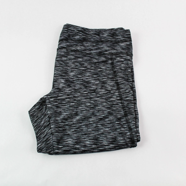 Athletic Collection Women's Cropped Leggings Size L Black Gray Activewear