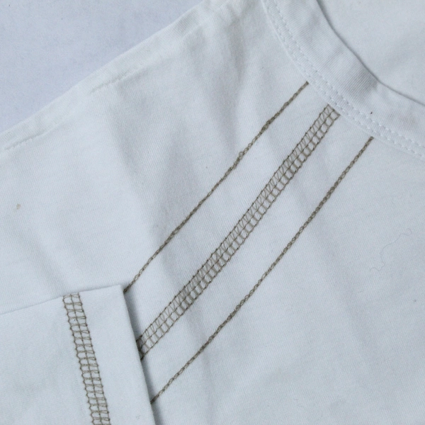 Petra Jordan T Tee Shirt Men's Large White Embroidered Camels Logo Short Sleeves