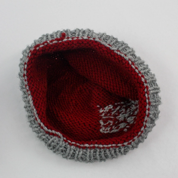 Handmade WSU Beanie Hat Red Gray Crochet Knit Warm One Size Good Condition