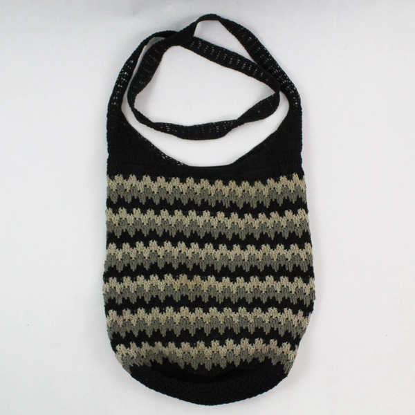 Frankie & Johnnie Crochet Style Shoulder Bag Purse Black Gray Taupe Zip Closure