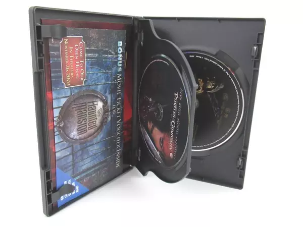 Pirates of the Caribbean The Curse of the Black Pearl DVD Set Disney 2003