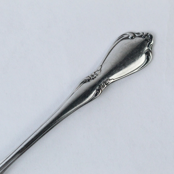 Lot of 5 Oneida Community Oneidacraft Deluxe Stainless Dessert Forks