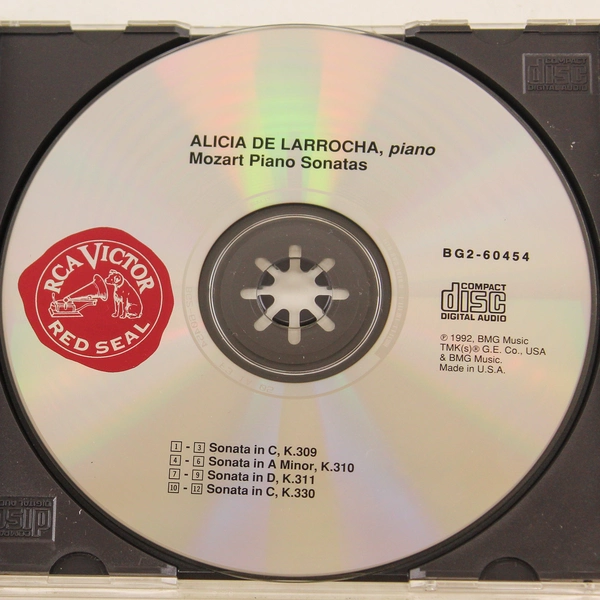 Alicia De Larrocha Mozart Piano Sonatas CD 1992 RCA Victor BMG - Good Condition