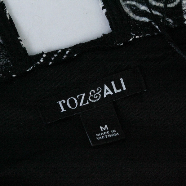 Roz & Ali Black & White Floral Dress Size M - Good Pre-Owned Condition