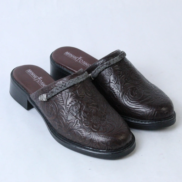 Minnetonka Women's Size 5 Brown Floral Leather Slip-On Clogs 6042