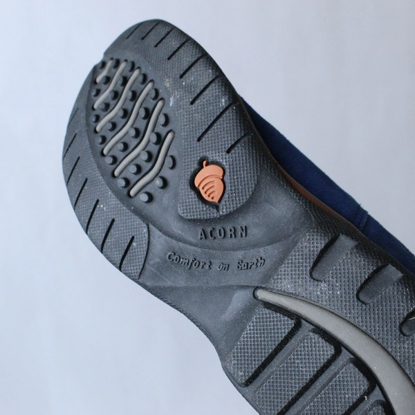 Acorn Women's W6 Navy Blue Faux Suede Flats Easy Fasten Closure - Pre-Owned