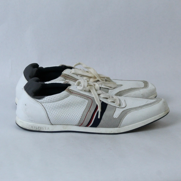 Vintage Tommy Hilfiger Sneakers Men's Size 11 White Blue Red Athletic Shoes