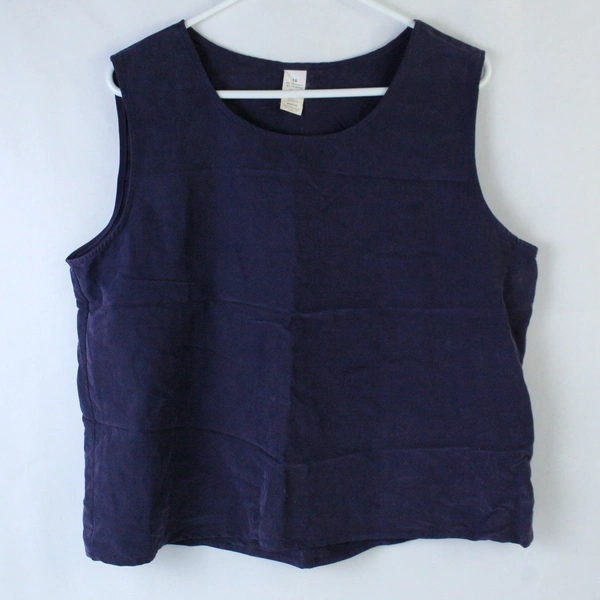 Castle Hill Women's Size 16 Purple Sleeveless Pullover Top - Pre-Owned, Stains