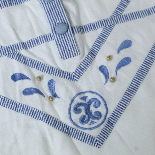 Bonnie and Bill by Holly Women's M Blue White Short Sleeve Top - Pre-Owned