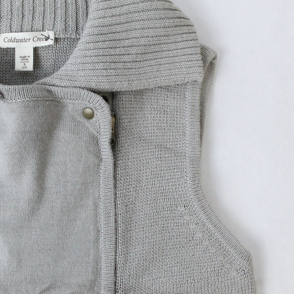 Coldwater Creek Women's Sweater Size S Gray Sleeveless Zip Snap Closure