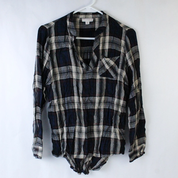 CB Casual Top Shirt Women's M Black Cream Plaid Long Sleeves Rayon