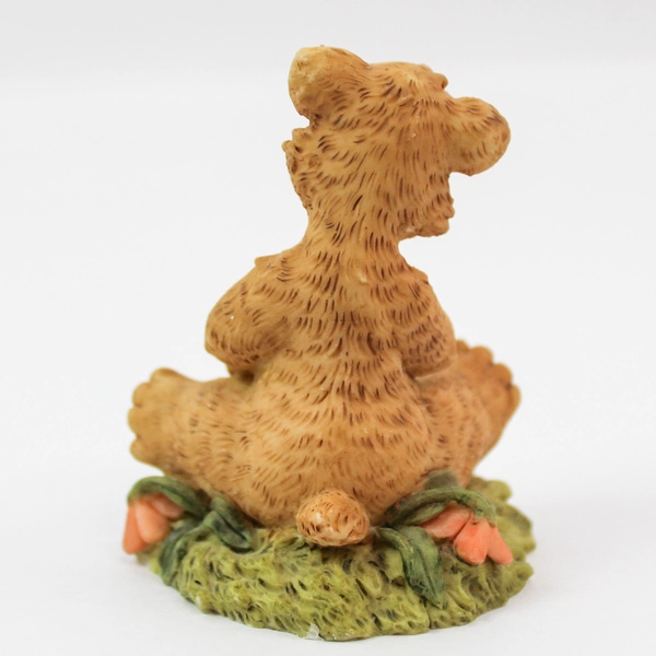 Westland Bear Figurine "She Loves Me Not" 3704 - Pre-Owned with Tiny Chip
