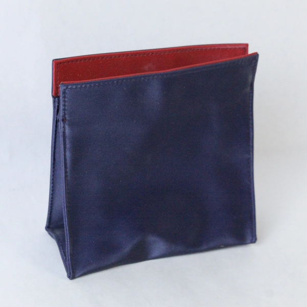 Estee Lauder Purple Red Makeup Pouch Clutch Bag - Pre-Owned Condition