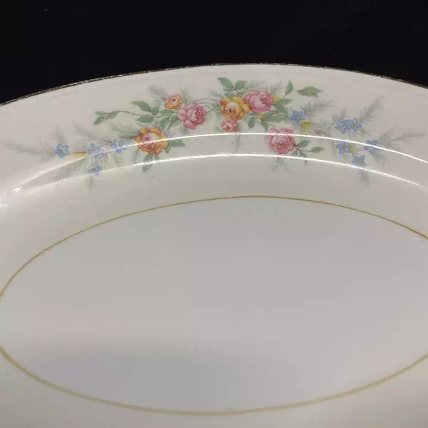 Vintage 1947 Homer Laughlin Nautilus N1577 Oval Salad Plate Roses Gold Trim