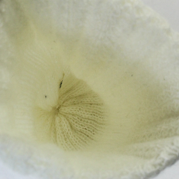 Ben Berger Women's Knit Hat White Cozy Acrylic Made in Japan Good Condition