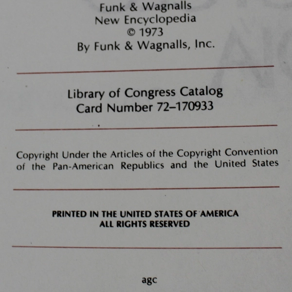 Vintage Funk & Wagnalls New Encyclopedia Book Good Pre-Owned Condition