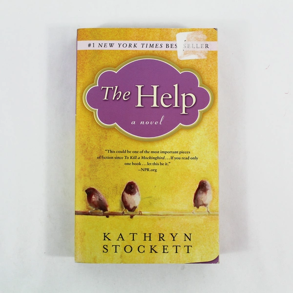 The Help by Kathryn Stockett, 2009 Berkley Paperback - Pre-Owned