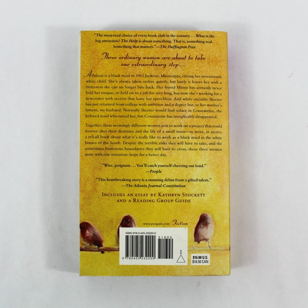 The Help by Kathryn Stockett, 2009 Berkley Paperback - Pre-Owned