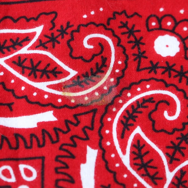 Vintage Red Cotton Paisley Bandana Handkerchief 19.5" x 19.5" Pre-owned