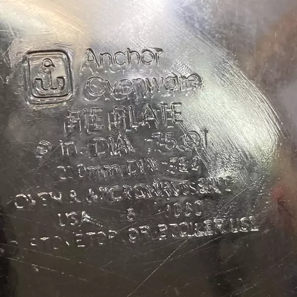 Vintage Anchor Hocking 9" Clear Glass Pie Dish #1060 Pre-Owned Cookware