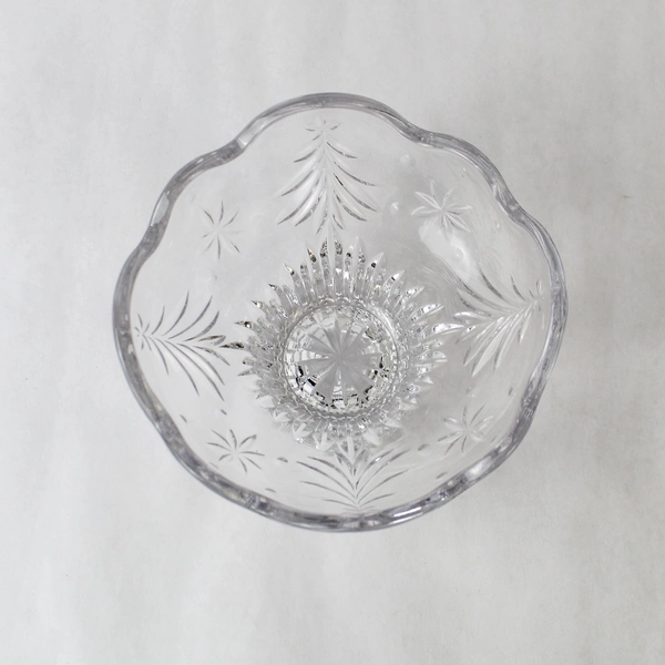 Ornate Glass Bowl with Christmas Tree Patterns - Holiday Decor - 6" Wide