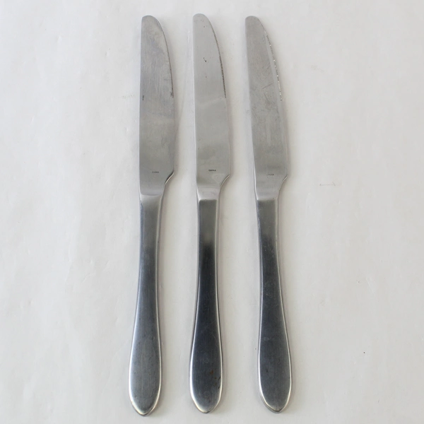 Set of 3 Robert Welch Meridian 18/10 Stainless Steel Serrated Dinner Knives