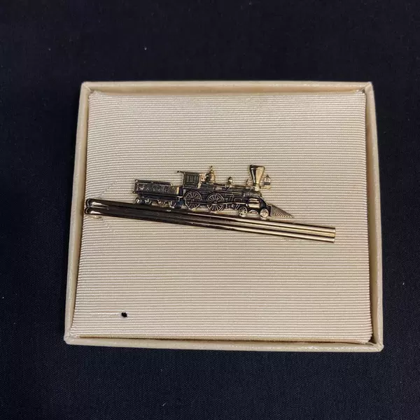 Vintage Hickok L&N "The General" Steam Engine Gold Tone Tie Clip 2.5"