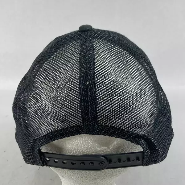 New Era MLB Chicago White Sox Trucker Hat Black & White One Size Pre-owned