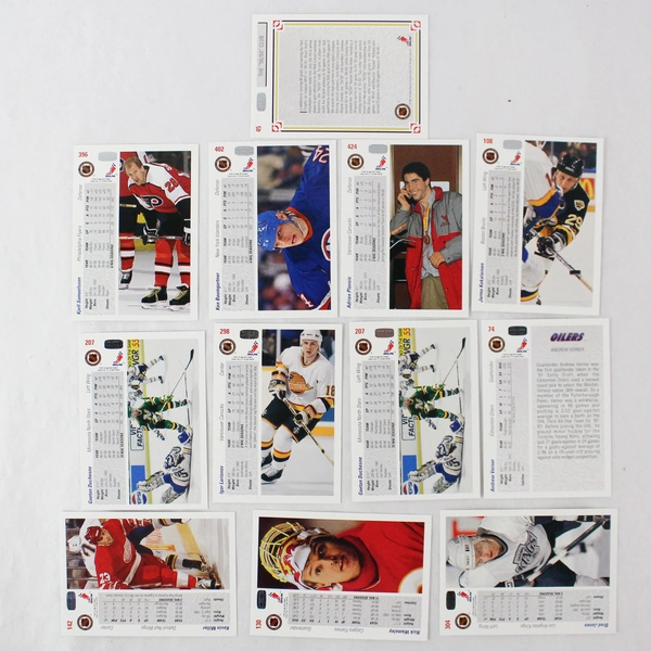Lot of 12 Upper Deck NHL Hockey Trading Cards 1991-92 Season