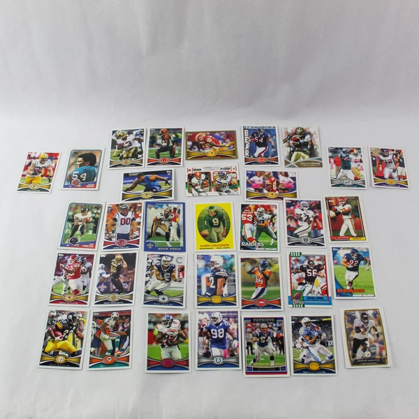 Lot of 50 Cards 15 2008 Topps 28 1989 Topps 7 2011 Football Score Cards