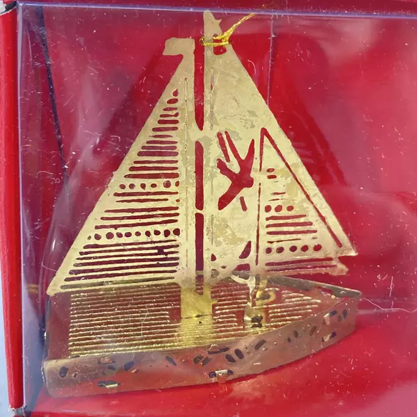 Lot of 3 Vtg 3D Brass Ornaments By Regent Products 2 Sailboats & Santa's Sleigh 