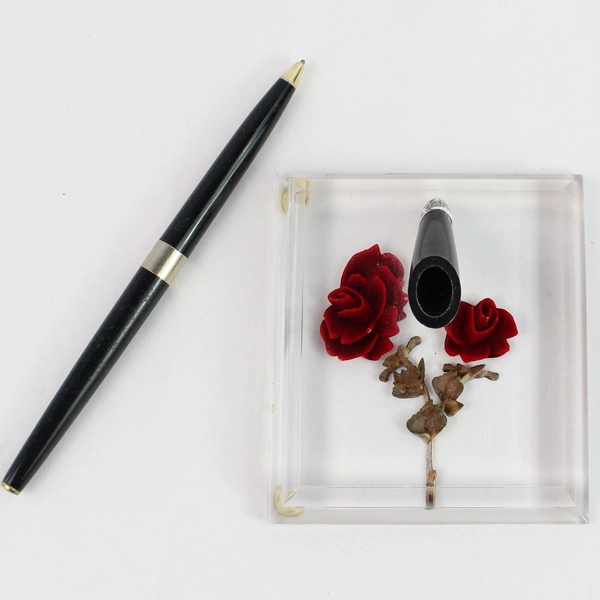 Vintage Lucite Paperweight And Pen Holder Art Deco With Dried Mini Roses