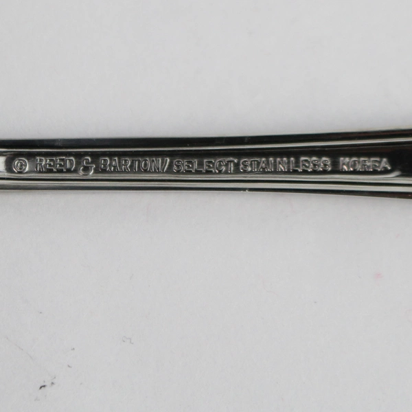 Set of 2 Reed & Barton Elegante Select Stainless Steel Soup Spoons 7"