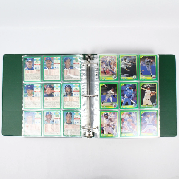 Lot 449 Baseball Cards 1990 Score All Different Griffey Jr. With Binder