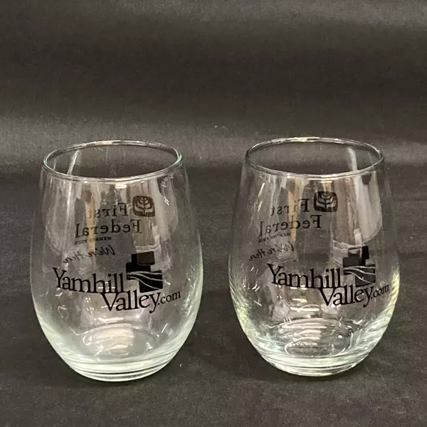 Lot of 2 Yamhill Valley First Federal Bank Crystal Wine Glasses 4.25"