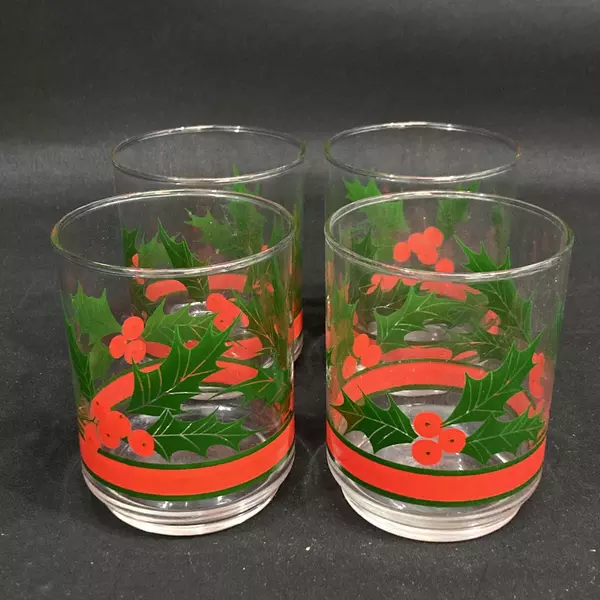 Set of 4 Libbey Holly & Berries Tumblers 4" 13oz - Holiday Drinkware