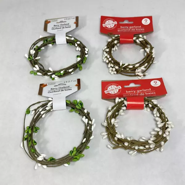 Lot of 4 Christmas House 9ft White Berry Garlands for Holiday Decor