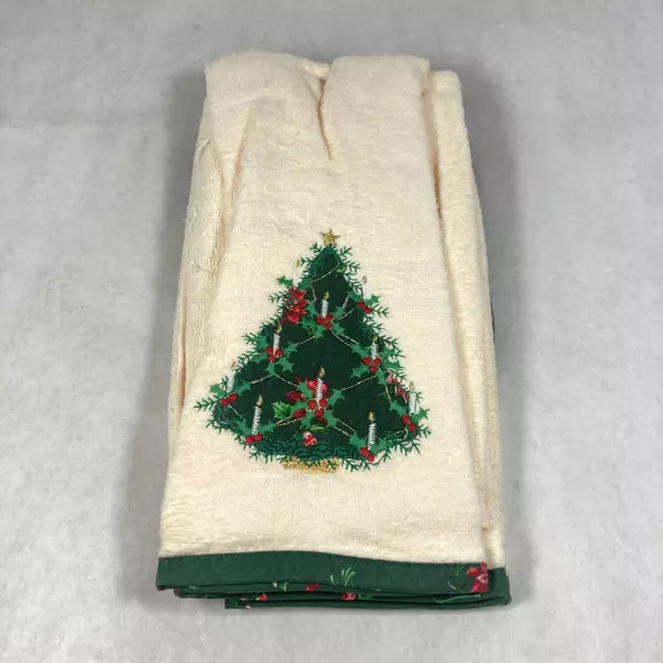 Cecil Saydah 4-Piece Christmas Tree Kitchen Dishtowel & Pot Holder Set