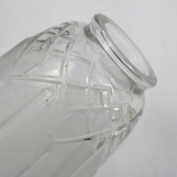 Tulip Shaped Frosted Ribbed Glass Light Shade Sconce