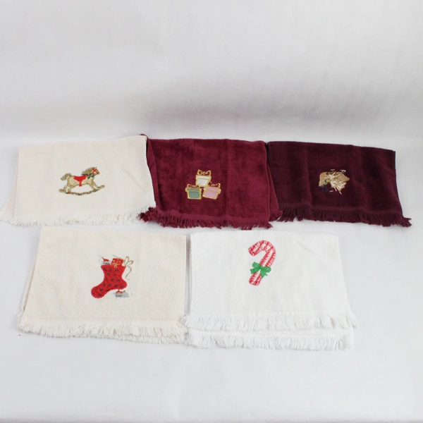 Lot of 5 Red & White Embroidered Christmas Dishcloths Holiday Kitchen Decor