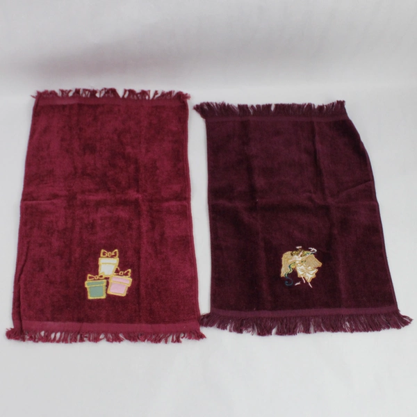 Lot of 5 Red & White Embroidered Christmas Dishcloths Holiday Kitchen Decor