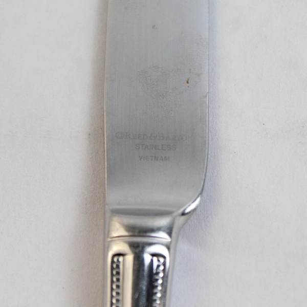 Lot of 5 Reed & Barton Elegant Bead Dinner Knives Different Handle Sizes