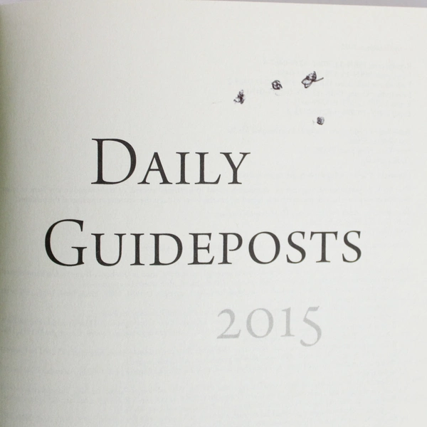 Daily Guideposts 2015 Spirit Lifting Devotionals Hardcover