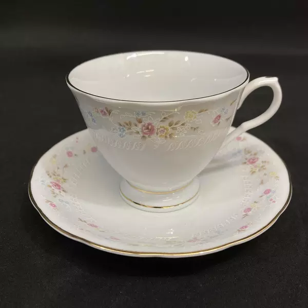 Yong Shen Hand Painted China Cup And Saucer White With Flowers Platinum Rim