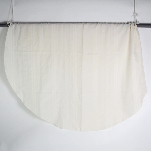 Lot of 3 Unbranded Round Ivory Tablecloths for Fabric Cutters and DIY Crafts 